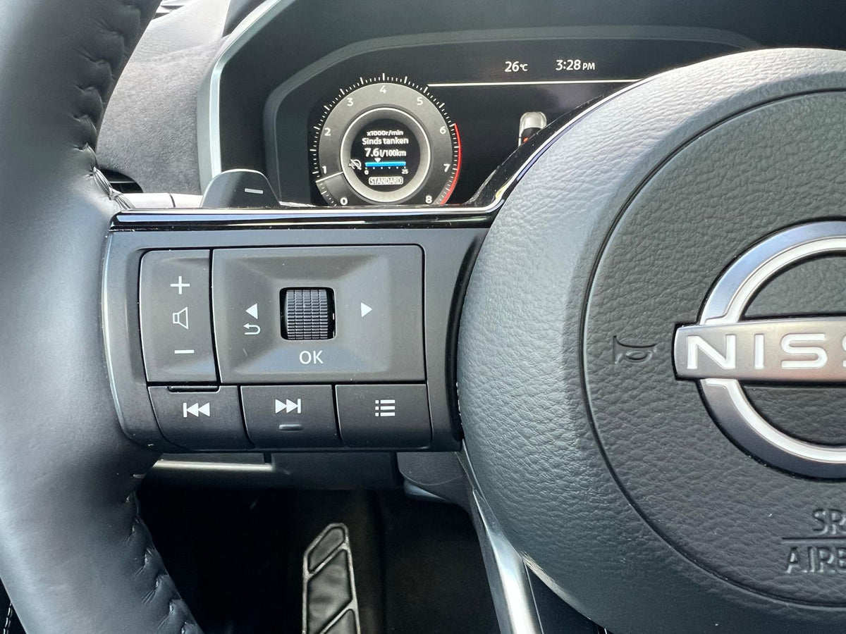 Nissan QASHQAI 1.3 MHEV Xtronic Tekna Plus — foto 26