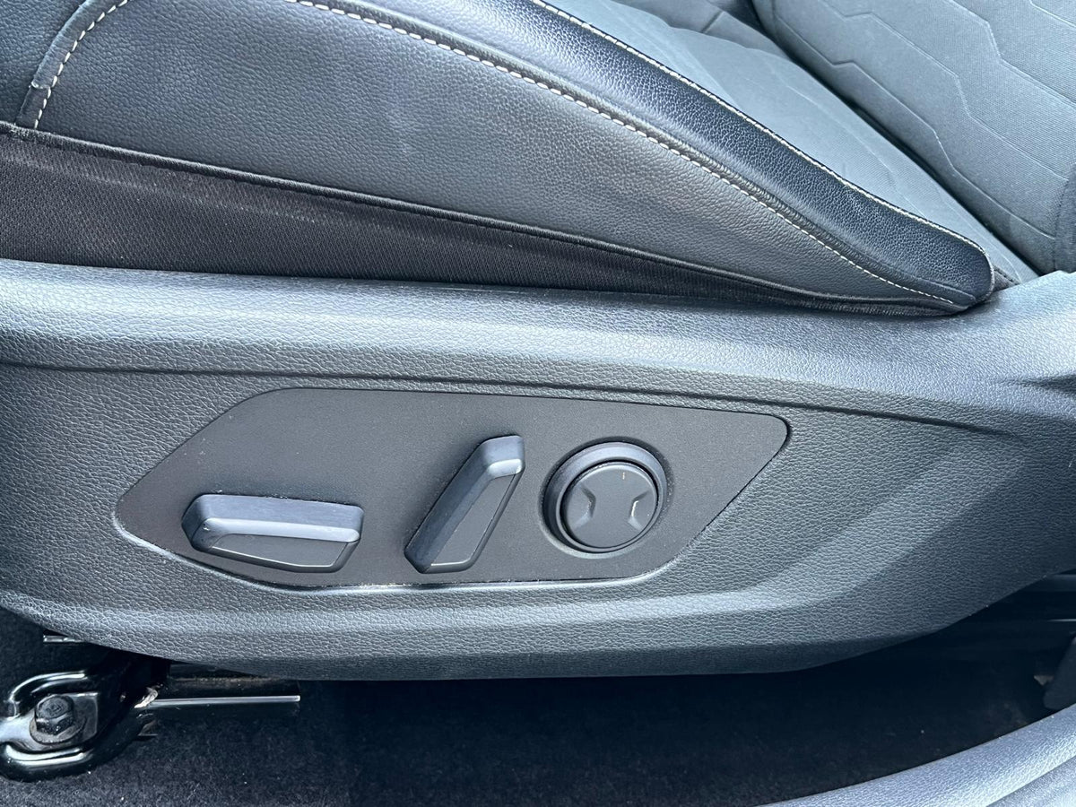 Kia Sportage 1.6 T-GDi Plug-in Hybrid AWD DynamicLine — foto 26