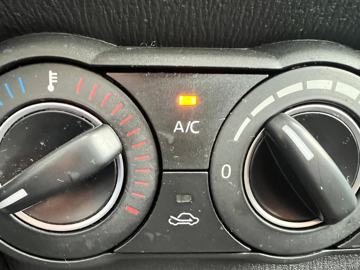 Mazda 2 1.5 Skyactiv-G Dynamic — foto 27