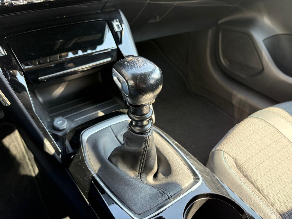 Peugeot 208 1.2 PureTech Allure 100pk — foto 27