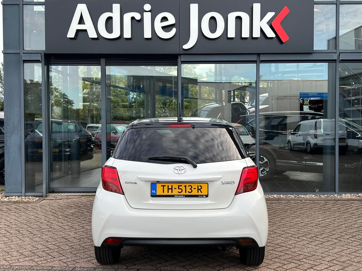 Toyota Yaris 1.0 VVT-i Trend — foto 7