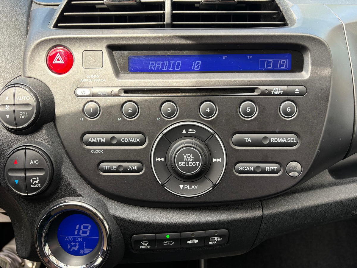 Honda Jazz 1.4 Hybrid Business Mode + — foto 28