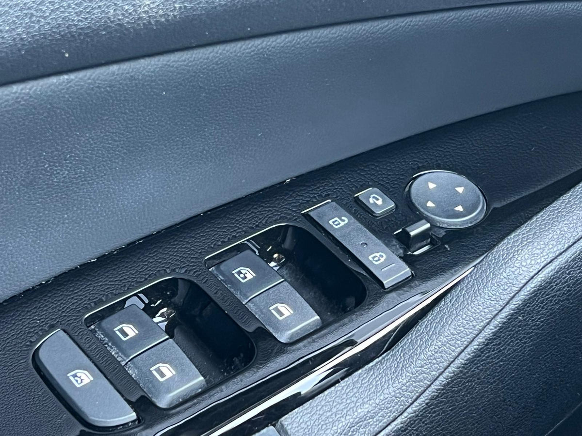 Kia Sportage 1.6 T-GDi Plug-in Hybrid AWD DynamicLine — foto 28