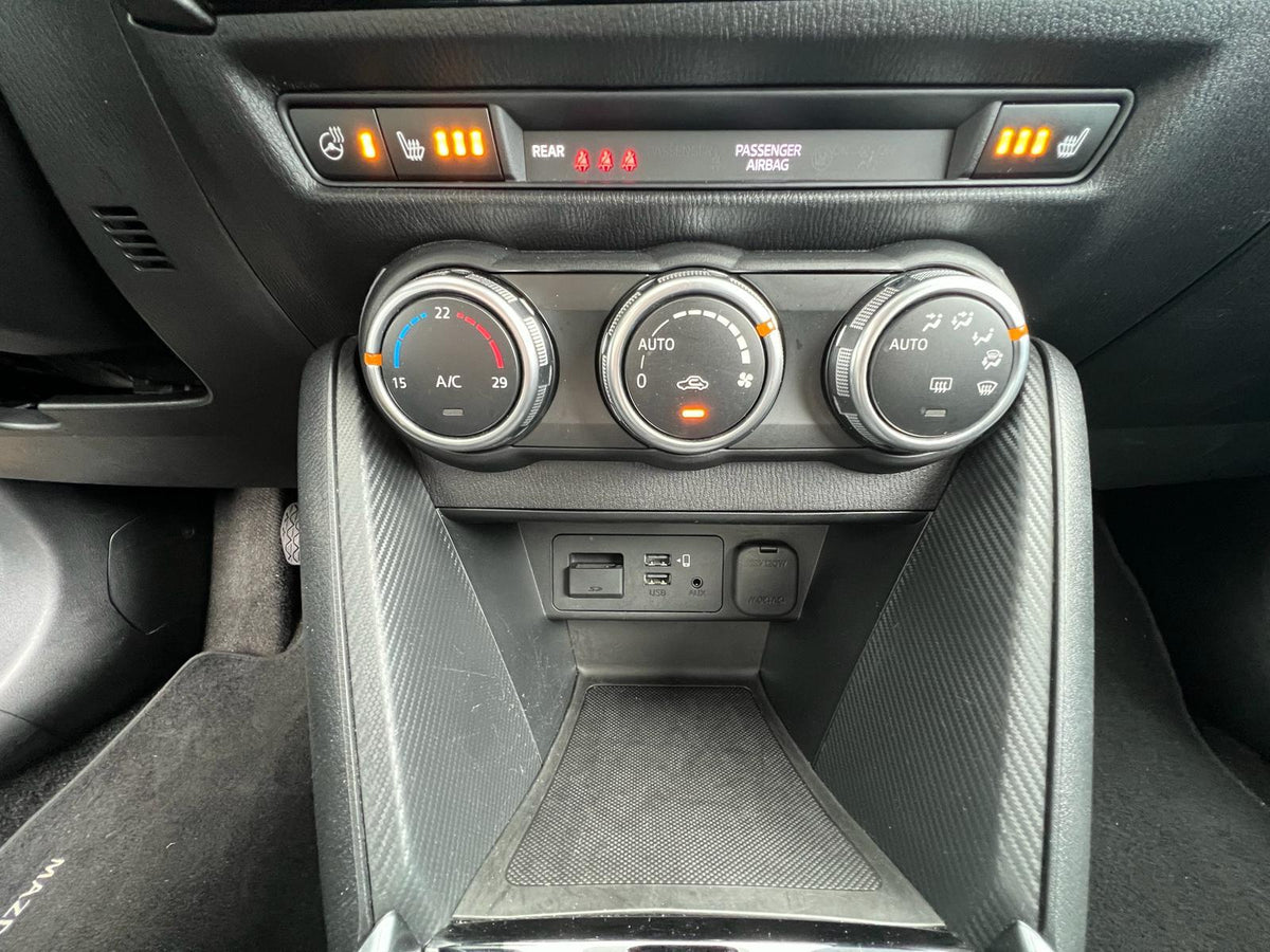 Mazda 2 1.5 e-SkyActiv-G 90 Homura — foto 28