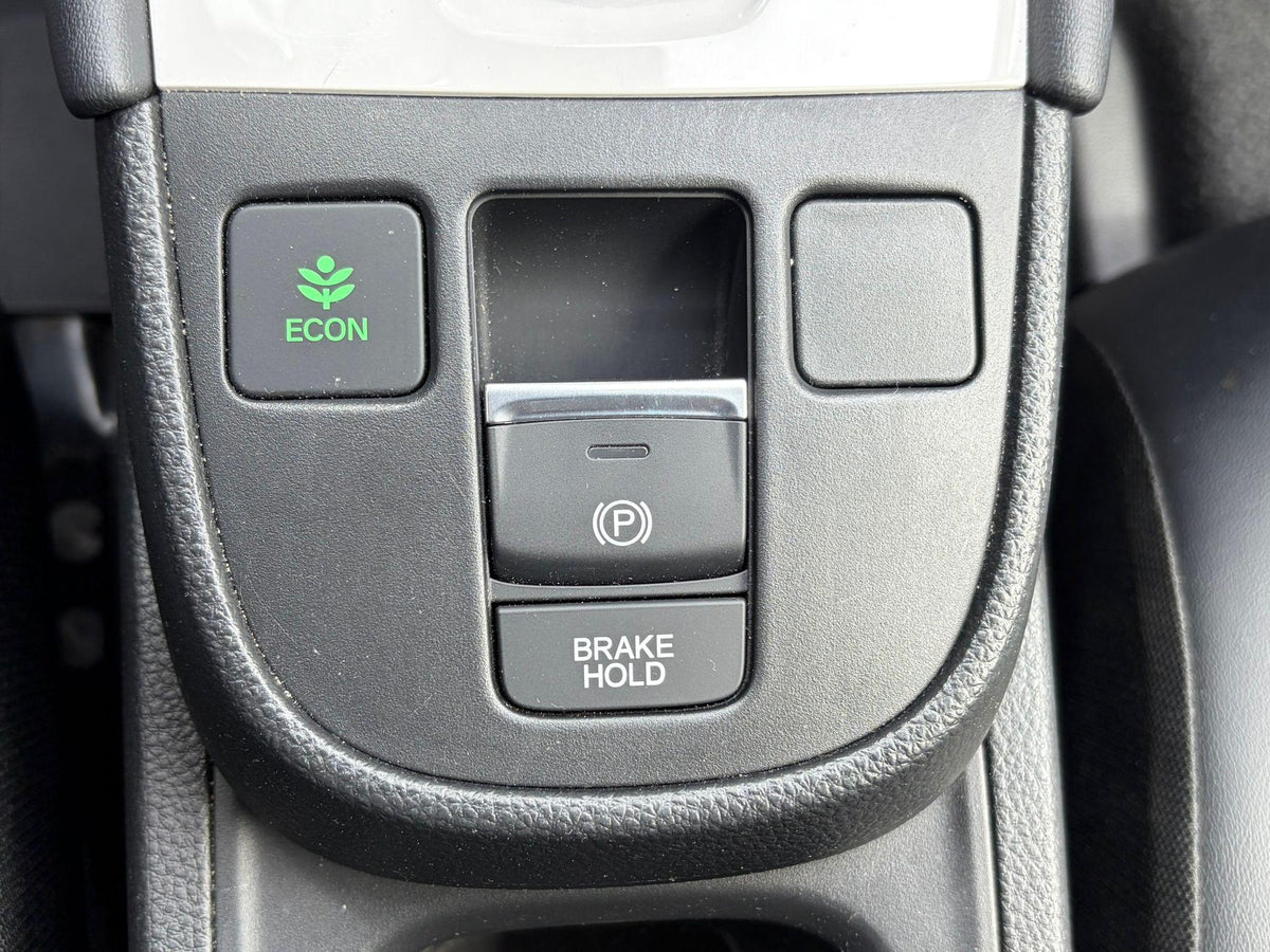 Honda Jazz 1.5 e:HEV Executive — foto 28