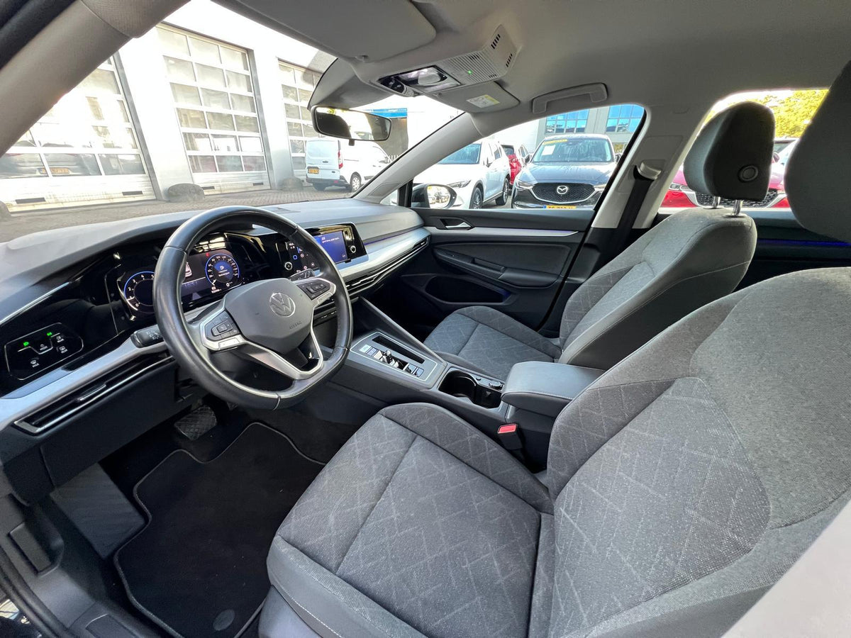 Volkswagen Golf 1.0 eTSI Life Business — foto 9