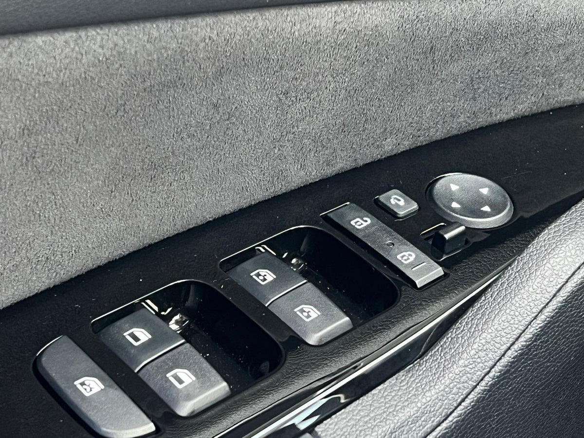 Kia Sportage 1.6 T-GDi Plug-in Hybrid AWD GT-PlusLine — foto 30