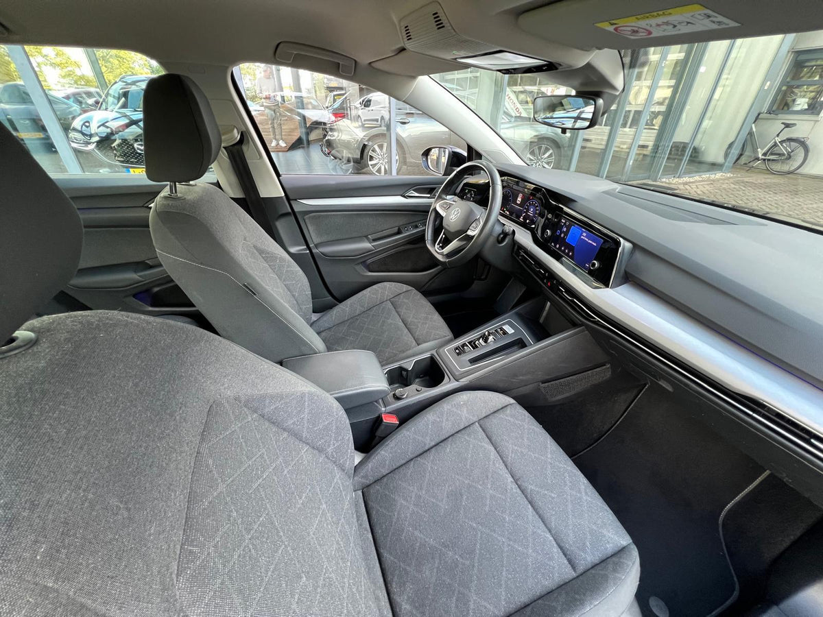 Volkswagen Golf 1.0 eTSI Life Business — foto 11