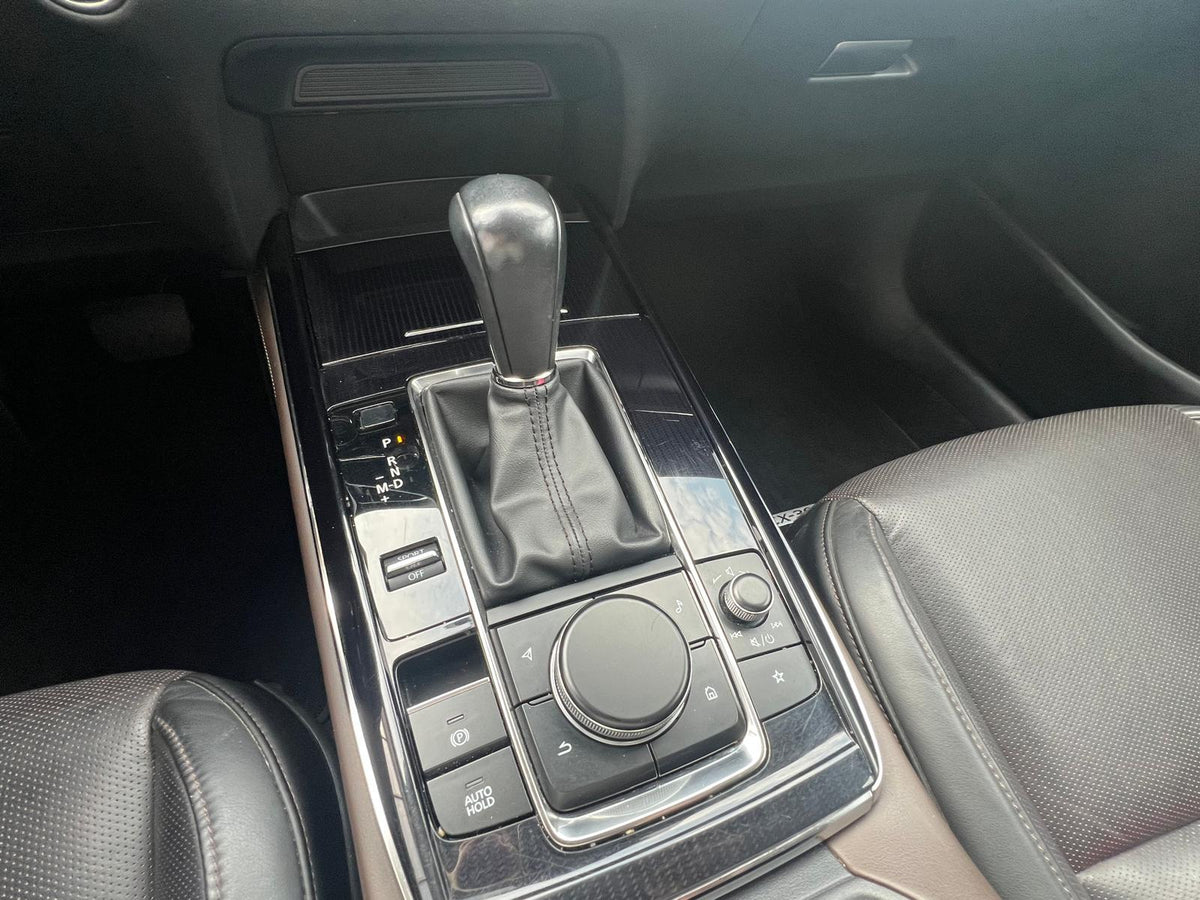 Mazda CX-30 2.0 e-SkyActiv-X M Hybrid Luxury — foto 18