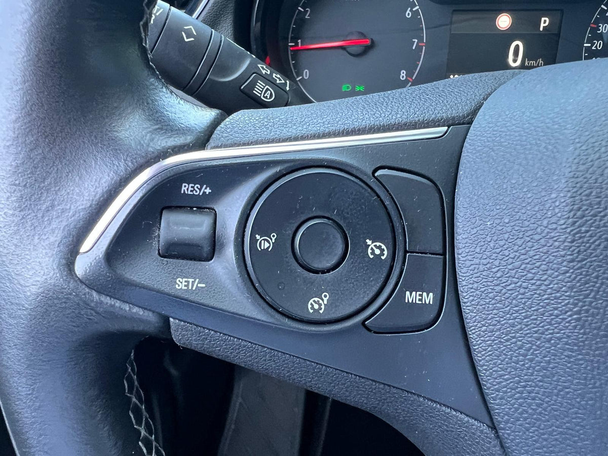 Opel Grandland X 1.2 Turbo Online Edition — foto 30