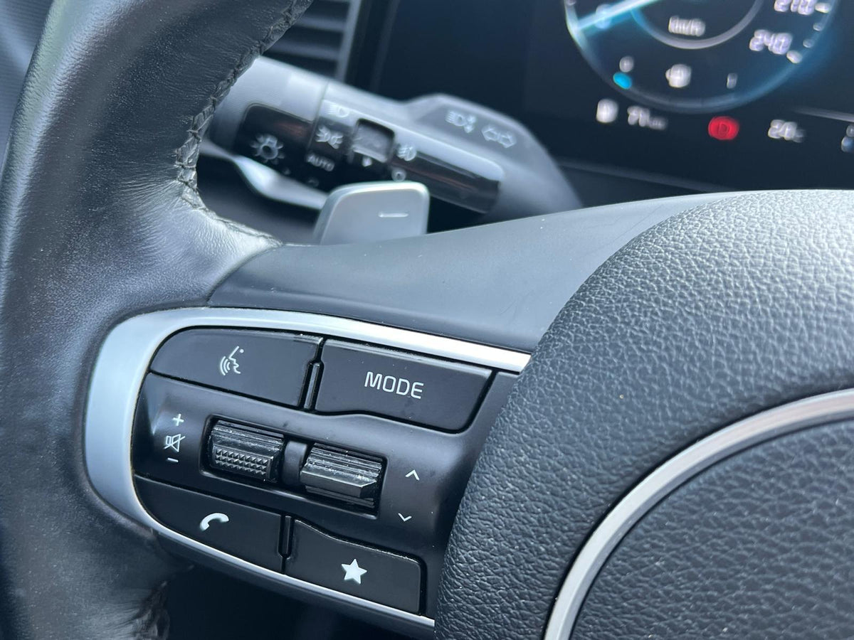 Kia Sportage 1.6 T-GDi Plug-in Hybrid AWD DynamicLine — foto 30