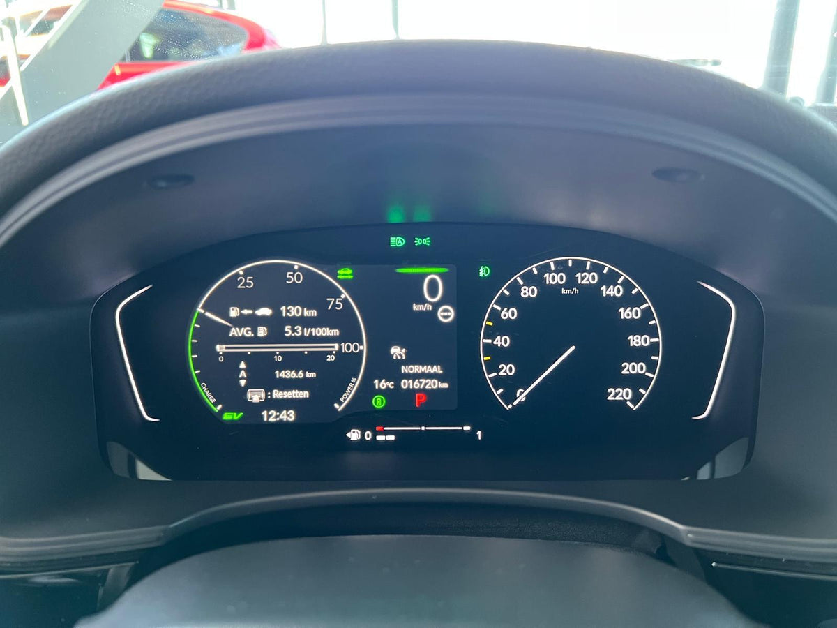 Honda Civic 2.0 e:HEV Sport — foto 30