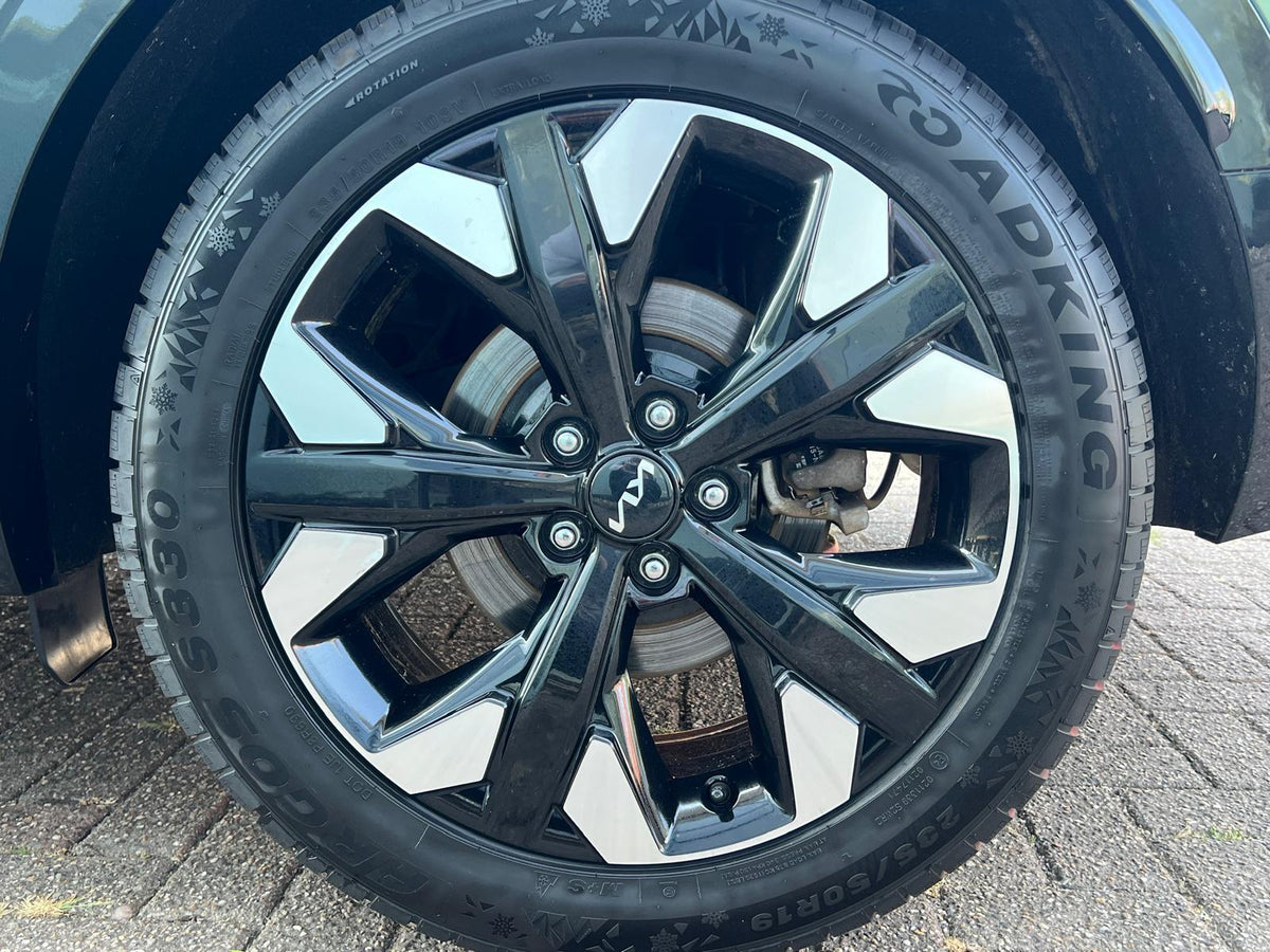 Kia Sportage 1.6 T-GDi Plug-in Hybrid AWD DynamicLine — foto 32