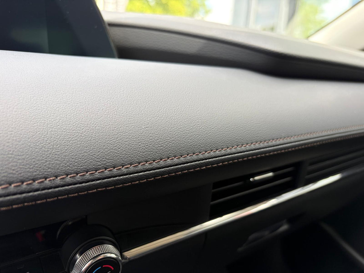 Mazda 3 2.0 e-SkyActiv-G M Hybrid Luxury TREKHAAK — foto 32
