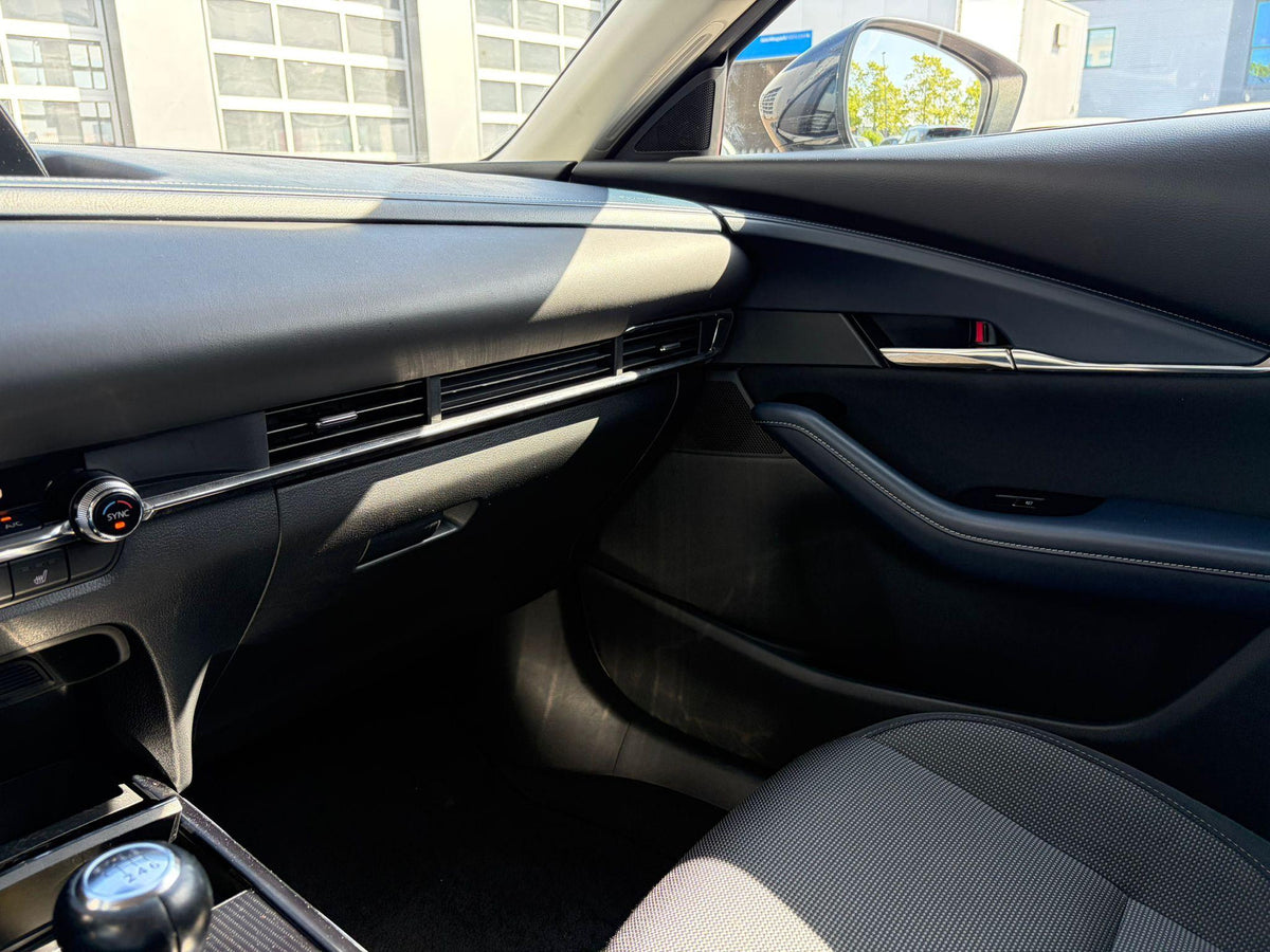 Mazda CX-30 2.0 e-SkyActiv-X M Hybrid Comfort — foto 32