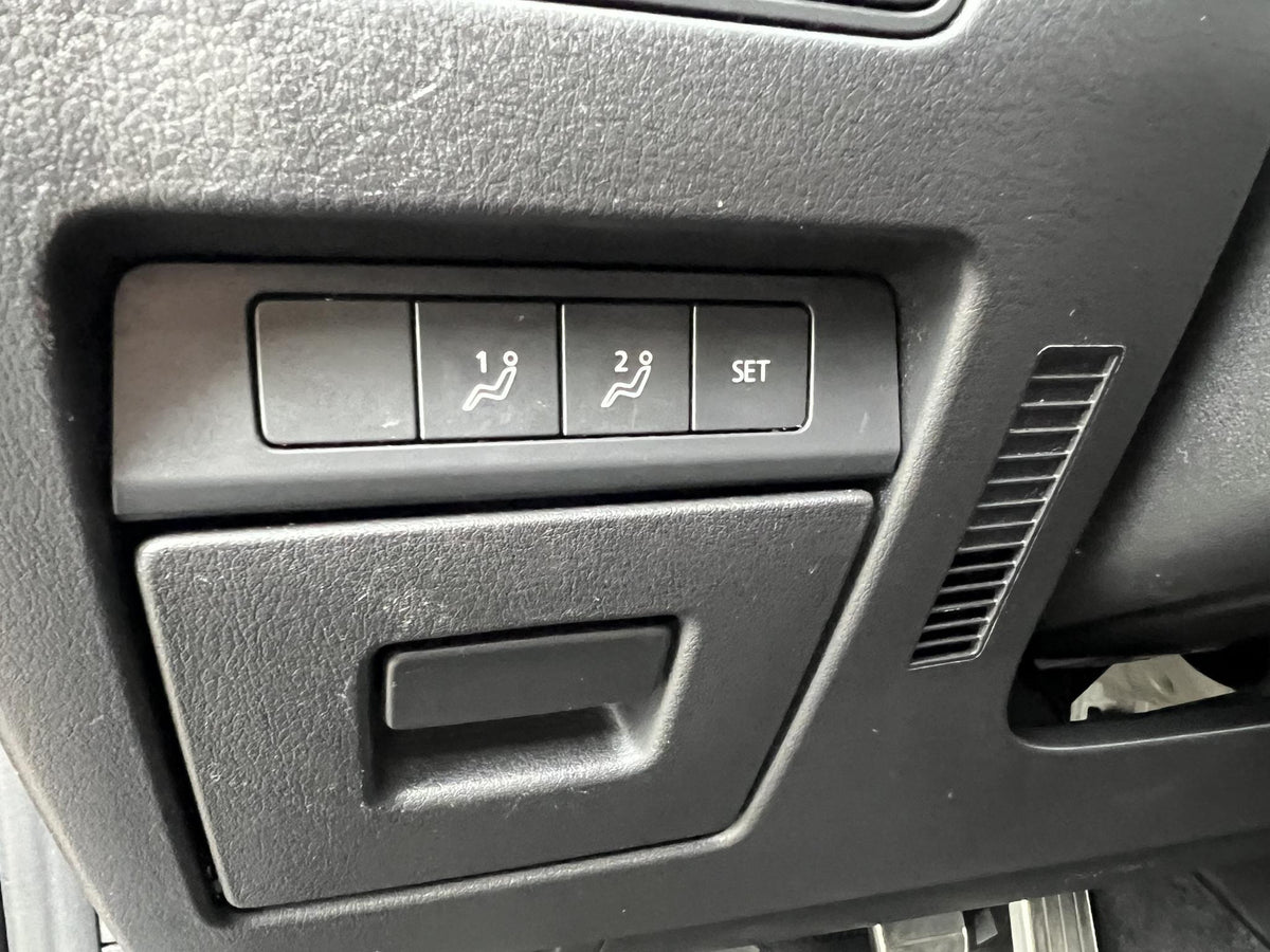 Mazda 3 2.0 e-SkyActiv-X M Hybrid 186 Luxury I-ACTIVE SENSE PACK — foto 34