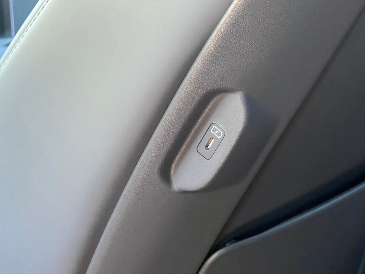 Kia EV3 Plus Advanced 58.3 kWh — foto 35
