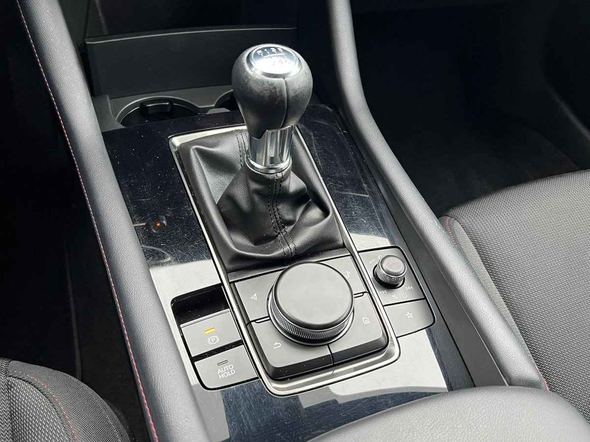 Mazda 3 2.0 e-SkyActiv-G M Hybrid 150 Homura — foto 35