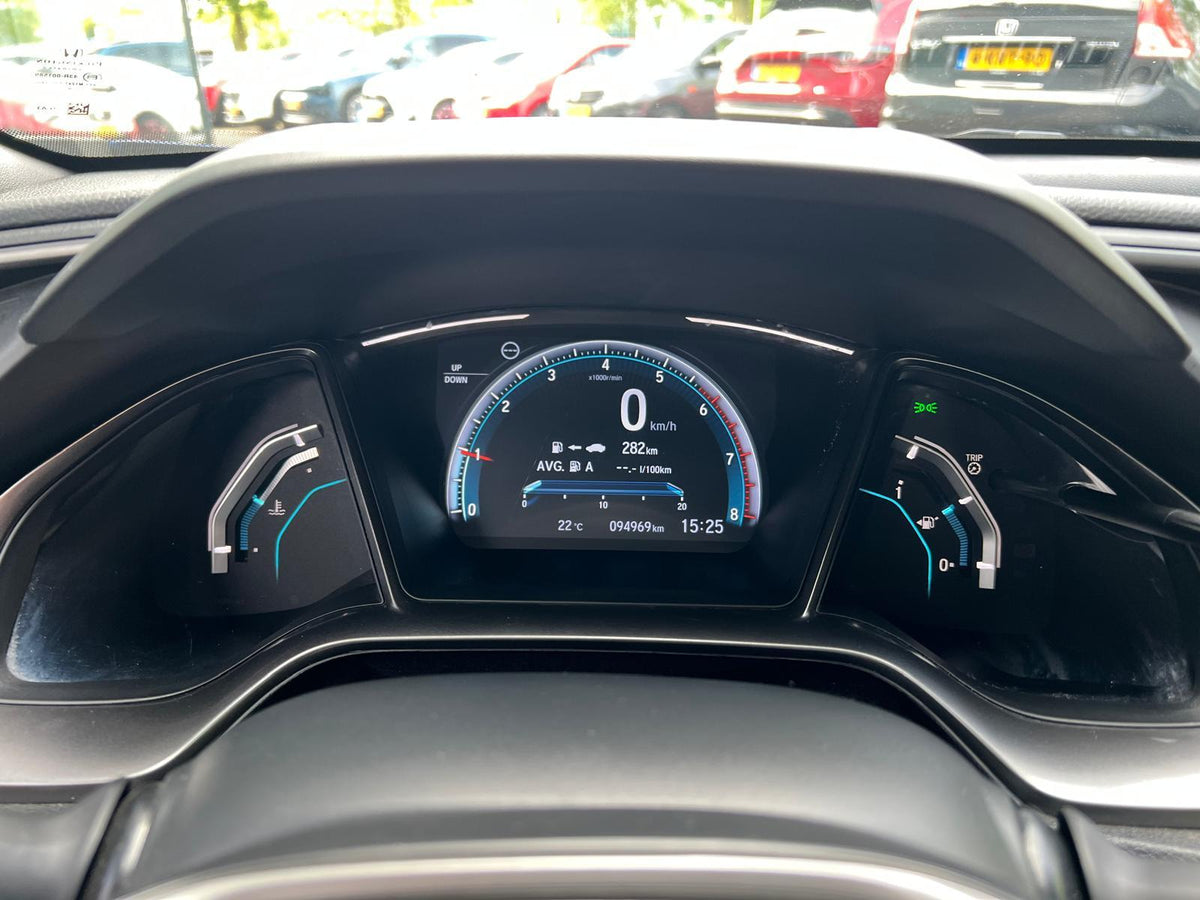 Honda Civic 1.0 i-VTEC Elegance — foto 36