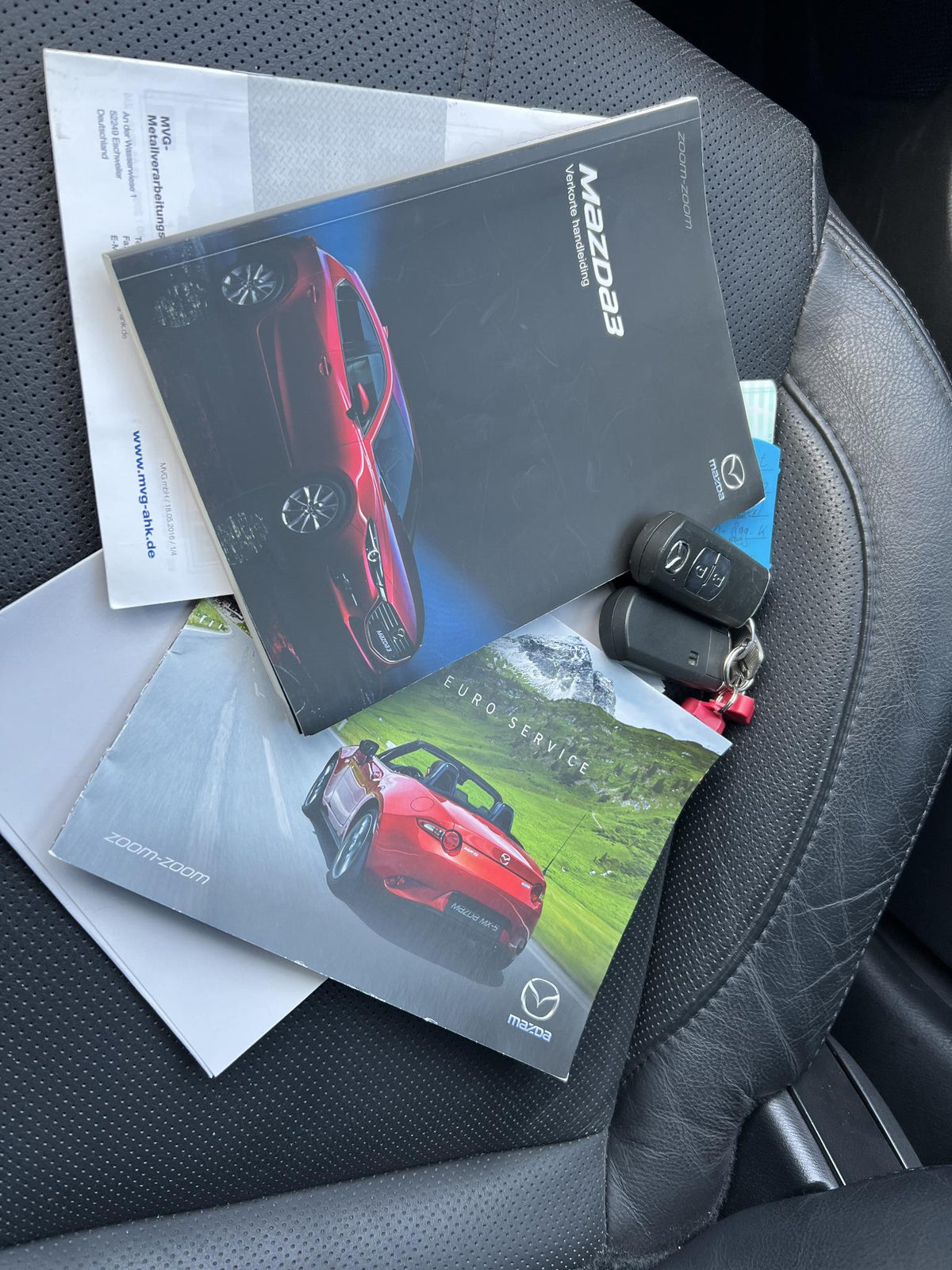 Mazda 3 2.0 SkyActiv-G 120 GT-M — foto 30
