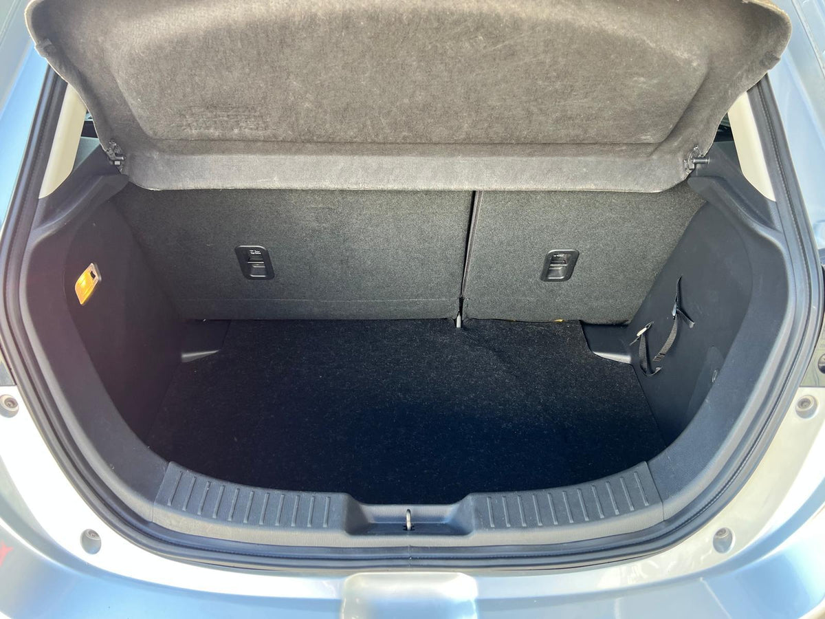 Mazda 2 1.5 Skyactiv-G GT-M — foto 10