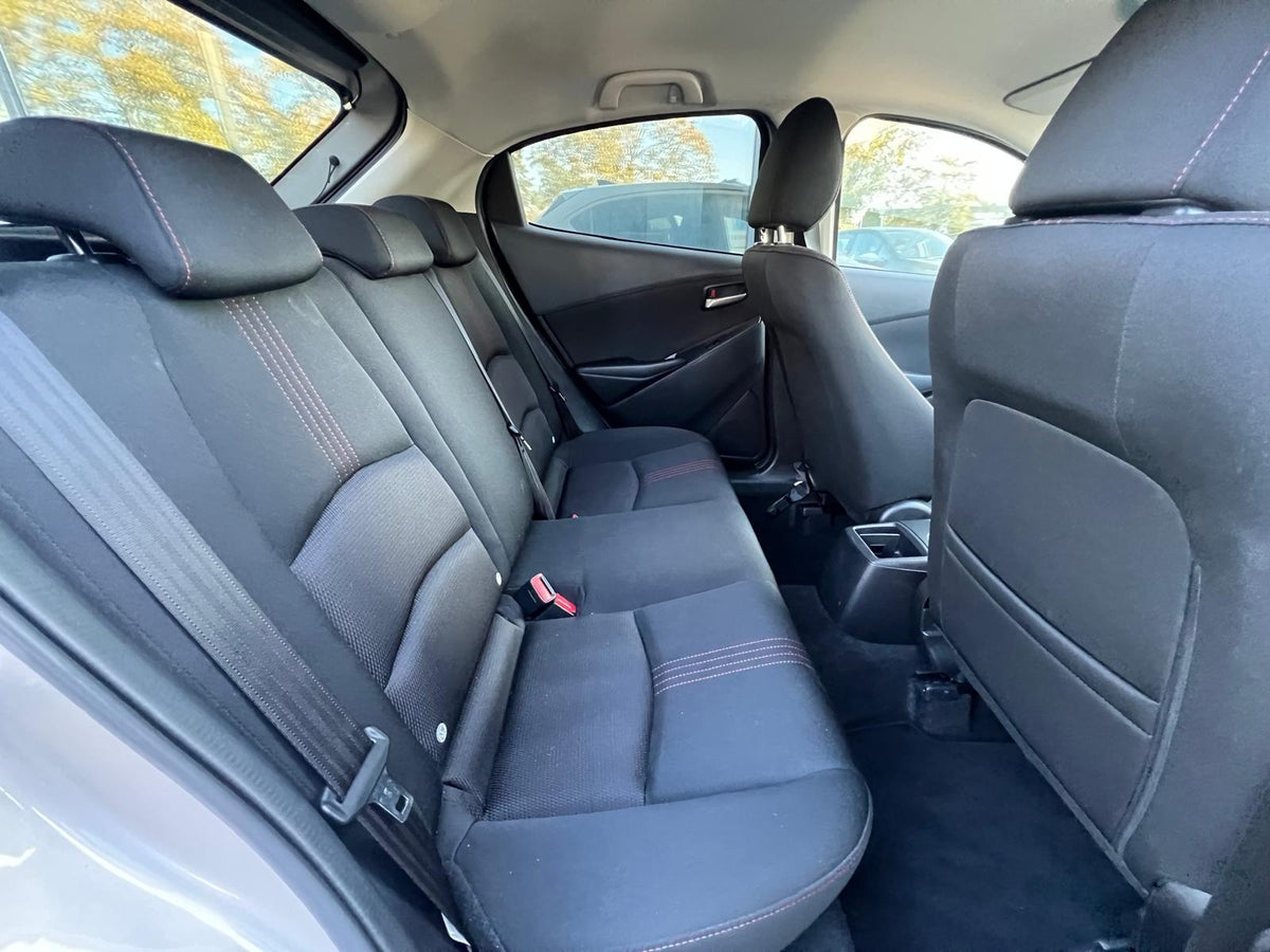 Mazda 2 1.5 e-SkyActiv-G 90 Homura — foto 15