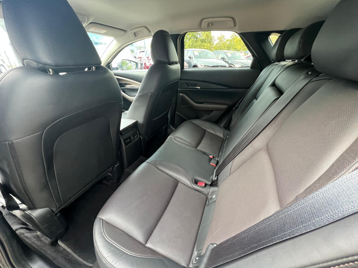 Mazda CX-30 2.0 e-SkyActiv-X M Hybrid Luxury — foto 32