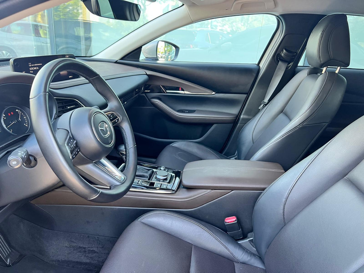 Mazda CX-30 2.5 e-SkyActiv-G M Hybrid Takumi — foto 14