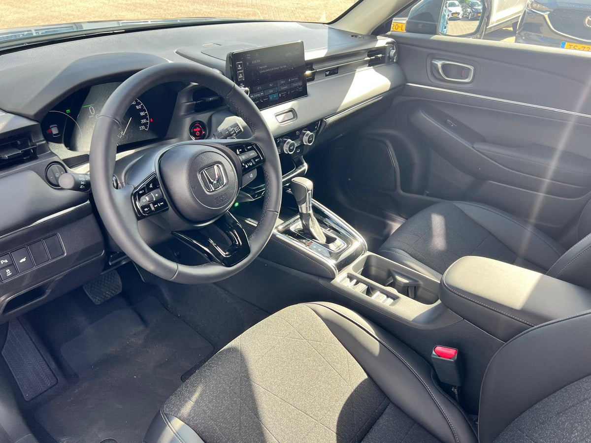 Honda HR-V 1.5 e:HEV Advance — foto 8