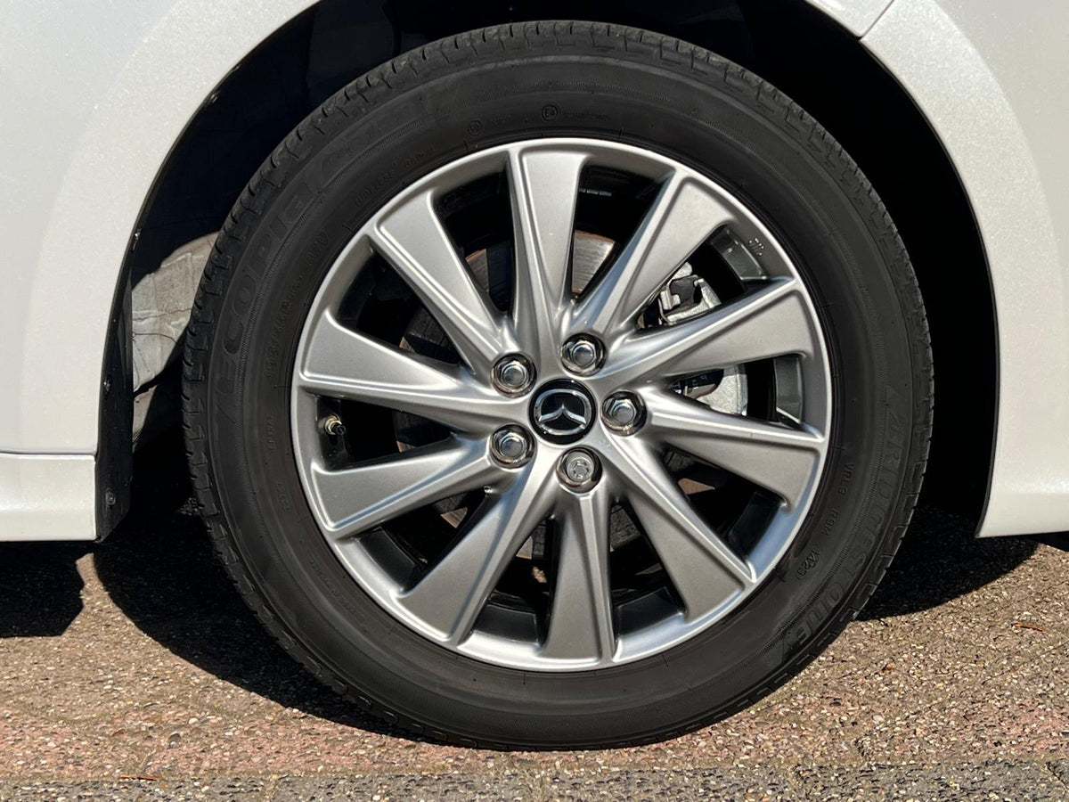 Mazda 2 Hybrid 1.5 Select — foto 29