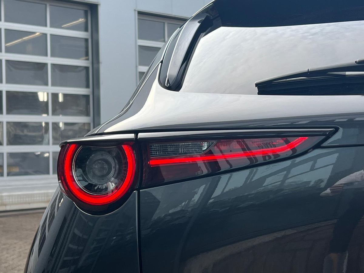 Mazda CX-30 2.0 e-SkyActiv-X M Hybrid Luxury — foto 17