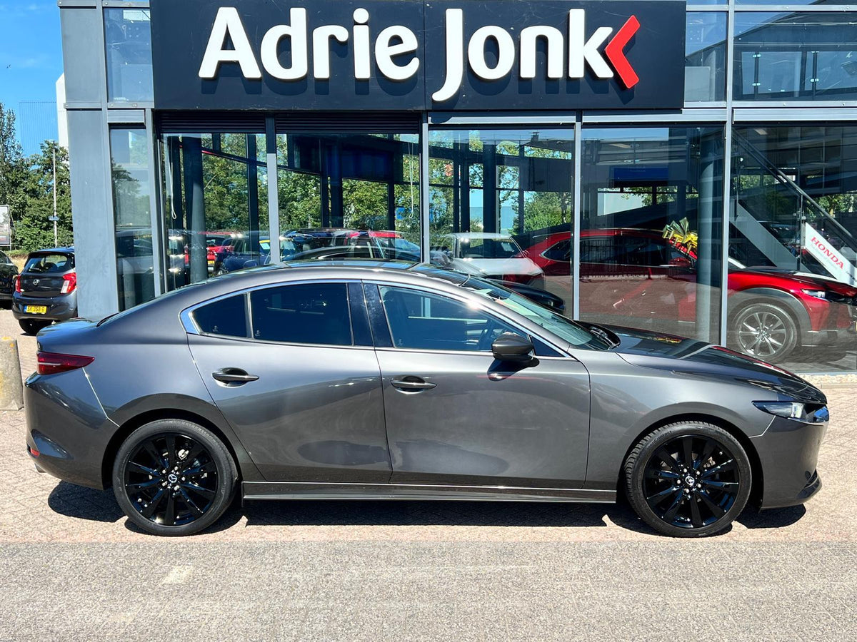 Mazda 3 2.0 e-SkyActiv-G M Hybrid 122 Luxury — foto 4