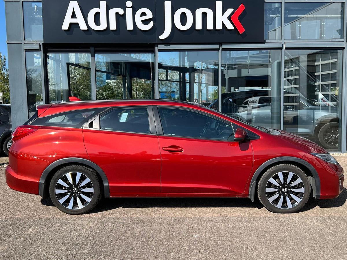 Honda Civic Tourer 1.8 Elegance — foto 4