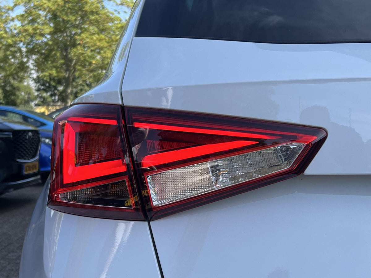 SEAT Arona 1.0 TSI FR Business Intense — foto 30