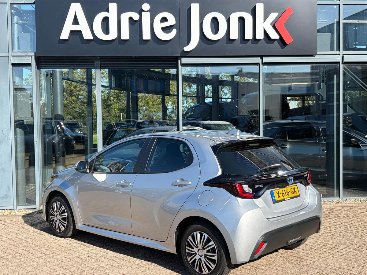 Toyota Yaris 1.5 Hybrid Active — foto 8