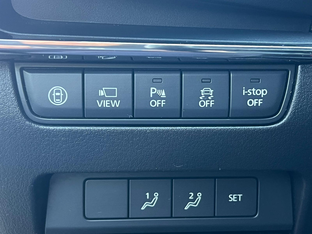 Mazda 3 2.0 e-SkyActiv-G M Hybrid 122 Luxury — foto 18