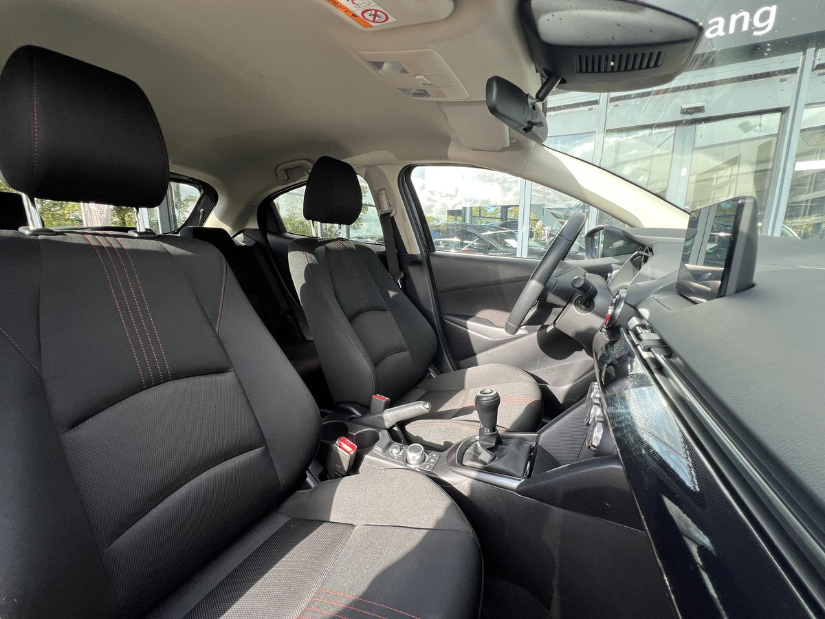 Mazda 2 1.5 e-SkyActiv-G 90 Homura — foto 12