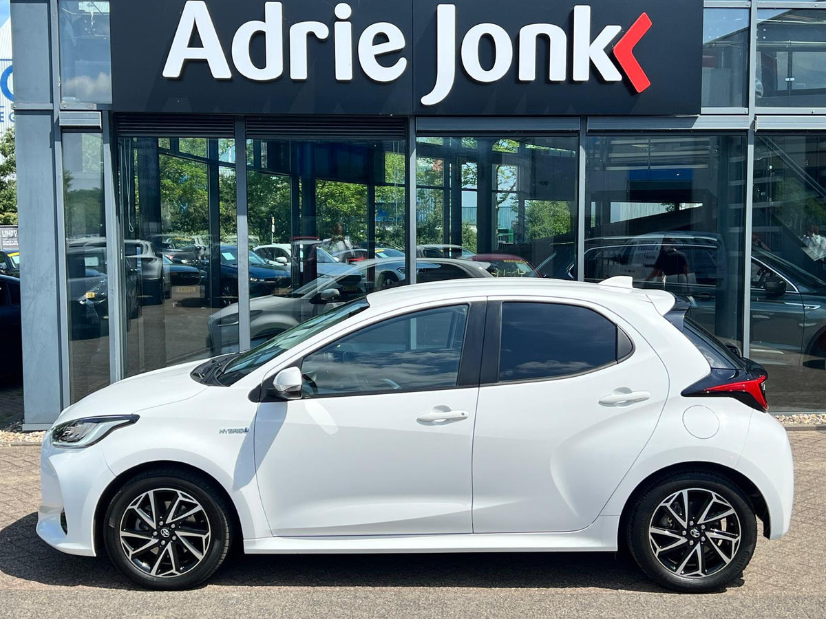 Toyota Yaris 1.5 Hybrid Dynamic AUTOMAAT — foto 5