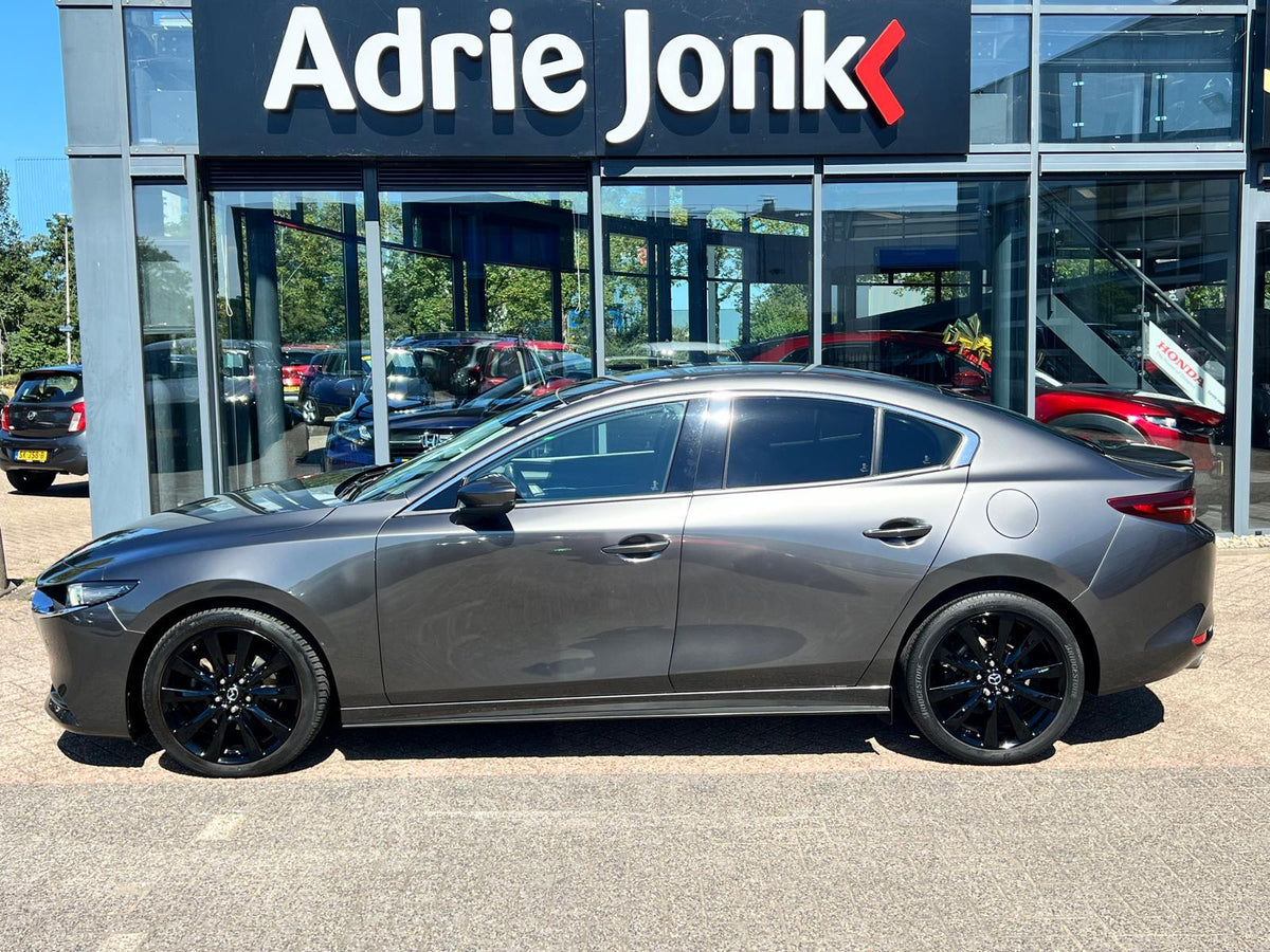 Mazda 3 2.0 e-SkyActiv-G M Hybrid 122 Luxury — foto 5