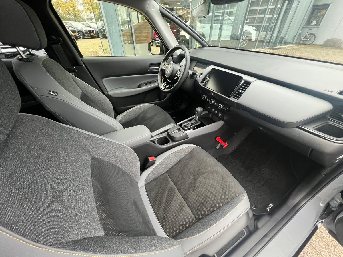 Honda Jazz 1.5 e:HEV Advance Sport — foto 24