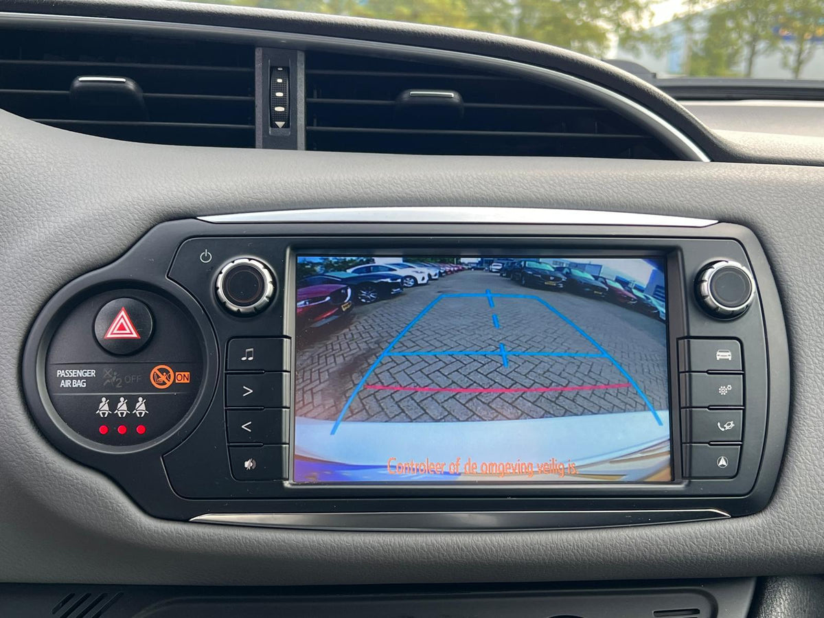 Toyota Yaris 1.0 VVT-i Trend — foto 17