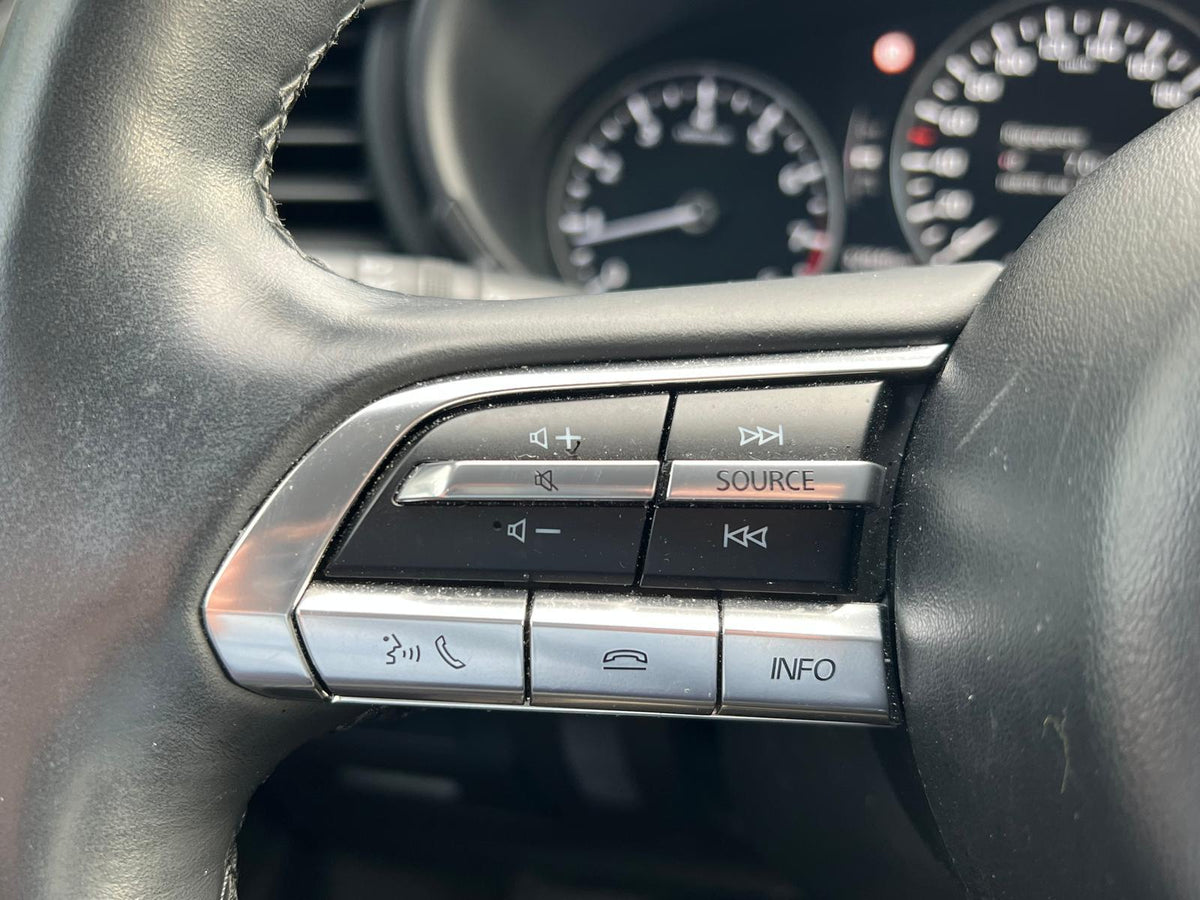 Mazda CX-30 2.0 e-SkyActiv-X M Hybrid Comfort — foto 22