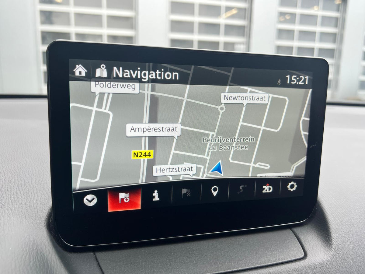 Mazda 2 1.5 e-SkyActiv-G 90 Homura — foto 22
