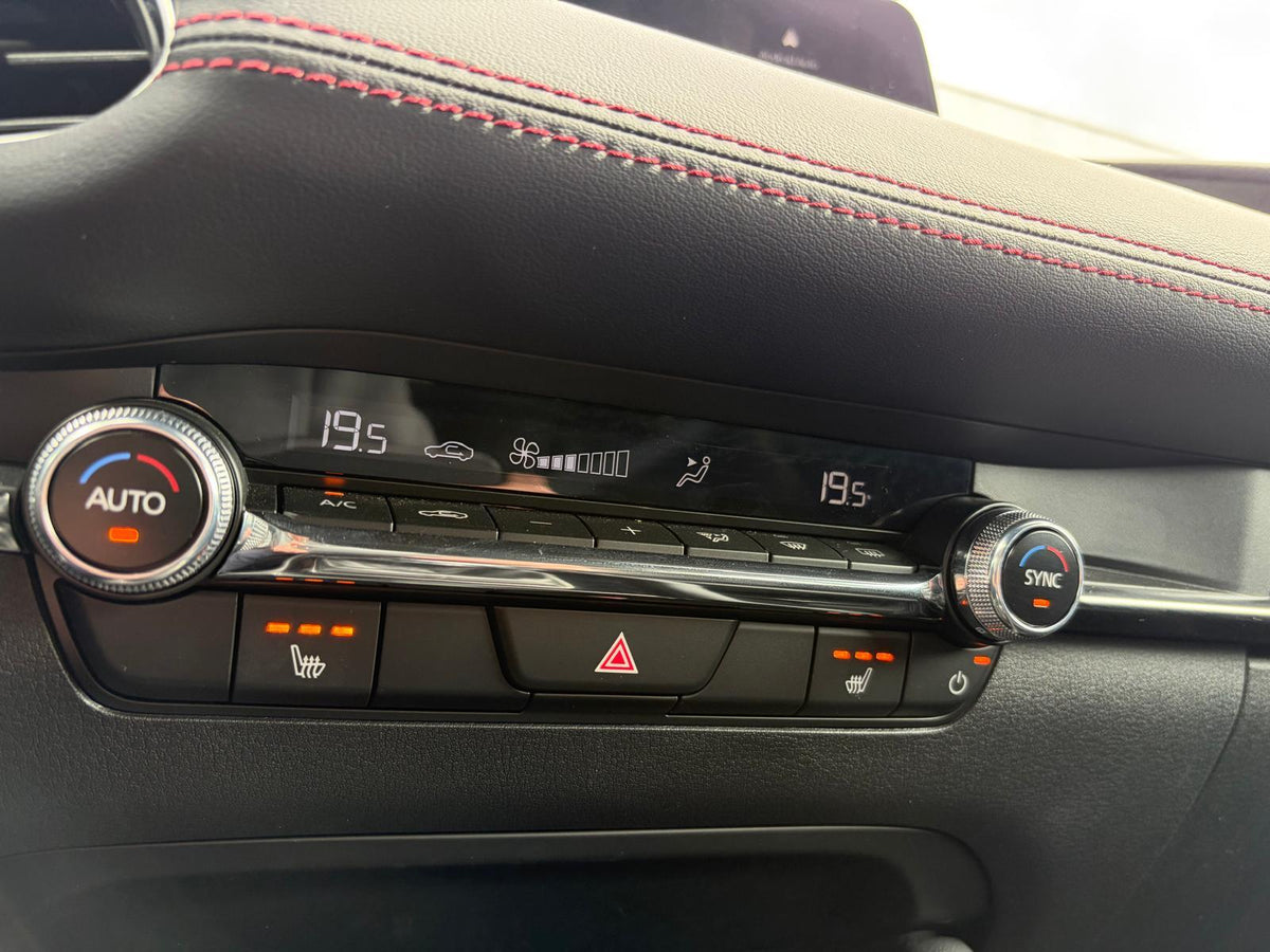 Mazda 3 2.5 e-SkyActiv-G M Hybrid 140 Homura — foto 25