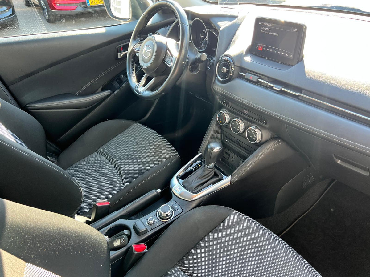 Mazda 2 1.5 Skyactiv-G GT-M — foto 13