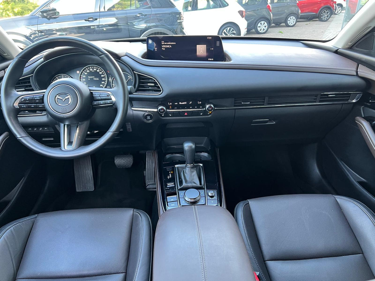 Mazda CX-30 2.5 e-SkyActiv-G M Hybrid Takumi — foto 16