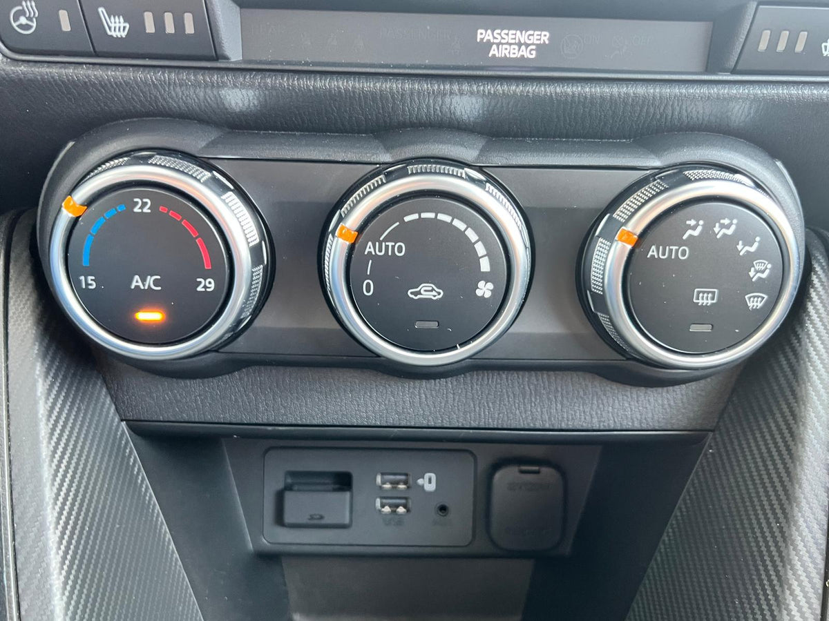 Mazda 2 1.5 e-SkyActiv-G 90 Homura — foto 29