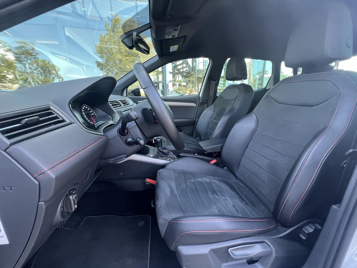 SEAT Arona 1.0 TSI FR Business Intense — foto 9