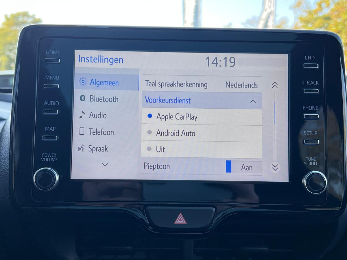 Mazda 2 Hybrid 1.5 Select — foto 18
