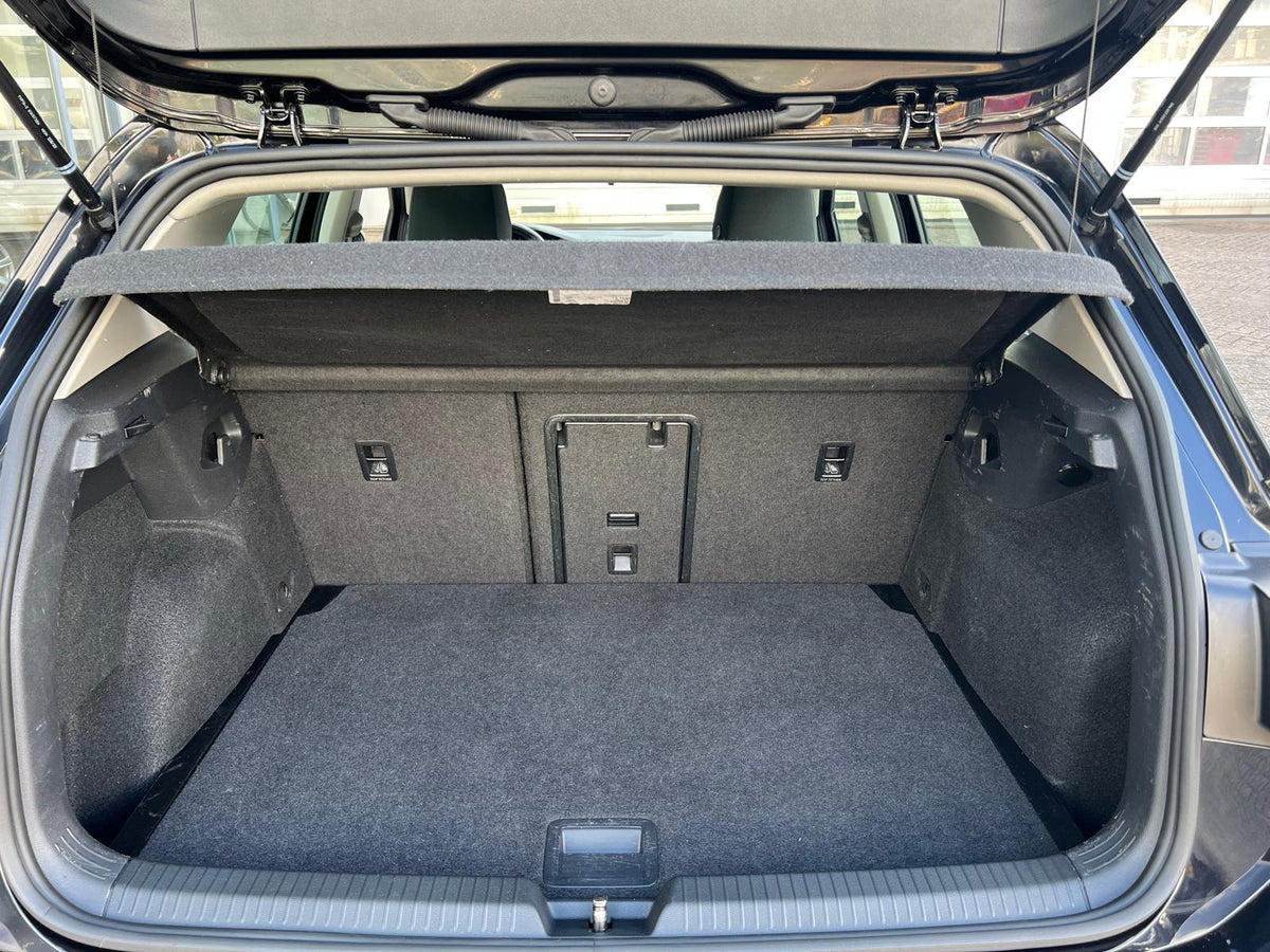 Volkswagen Golf 1.0 eTSI Life Business — foto 37